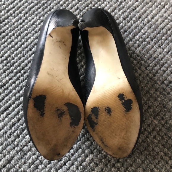 Guess by Marciano size 7.5 black bootie heels - Picture 6 of 8